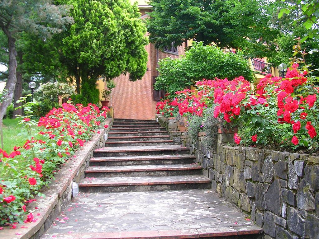 Guardalaluna Villa Pian di Scò Екстериор снимка