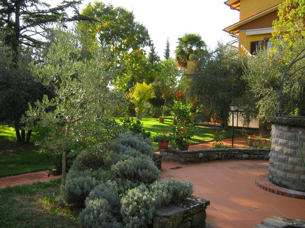 Guardalaluna Villa Pian di Scò Екстериор снимка